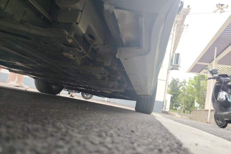 Used Hongqi E-HS3 2019 Zhilian Qiyue Two-Wheel Drive Version Chassis Rear Right