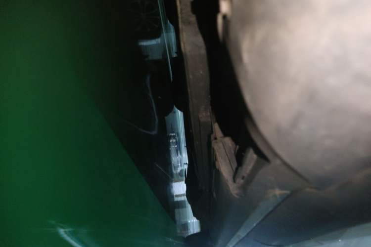 Used Hongqi E-HS3 2019 Zhilian Qiyue Two-Wheel Drive Version Chassis Rear Right