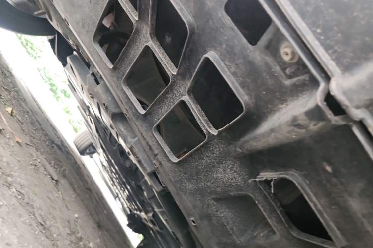 Used Hongqi E-HS3 2019 Zhilian Qiyue Two-Wheel Drive Version Chassis Rear