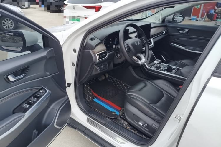Used Hongqi E-HS3 2019 Zhilian Qiyue Two-Wheel Drive Version Driver Seat