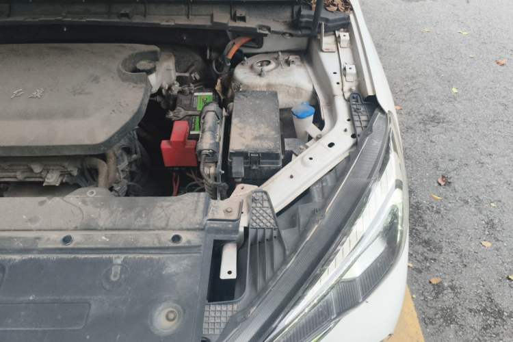 Used Hongqi E-HS3 2019 Zhilian Qiyue Two-Wheel Drive Version Engine Bay Left