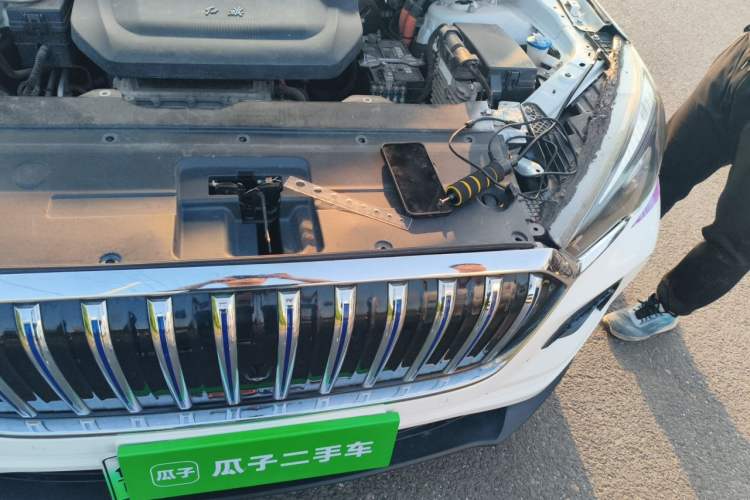 Used Hongqi E-HS3 2019 Zhilian Qiyue Two-Wheel Drive Version Engine Bay Left