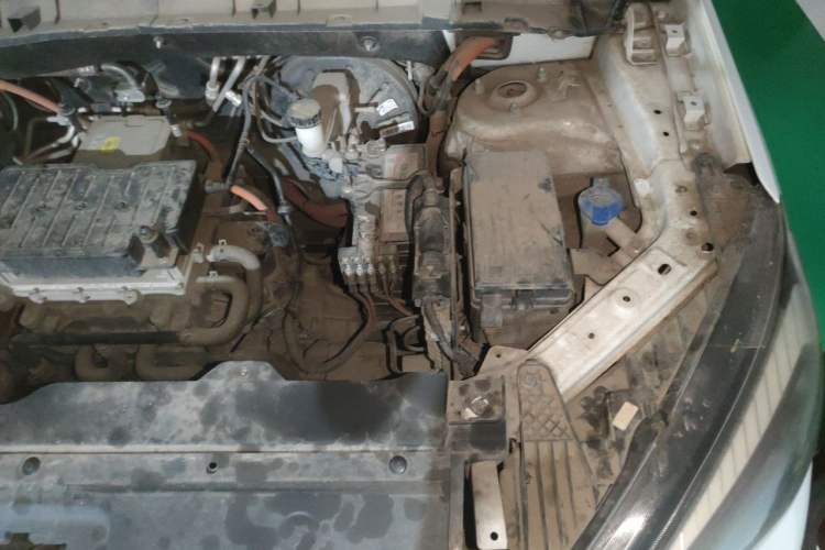Used Hongqi E-HS3 2019 Zhilian Qiyue Two-Wheel Drive Version Engine Bay Left