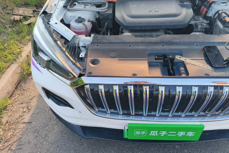 Used Hongqi E-HS3 2019 Zhilian Qiyue Two-Wheel Drive Version Engine Bay Right