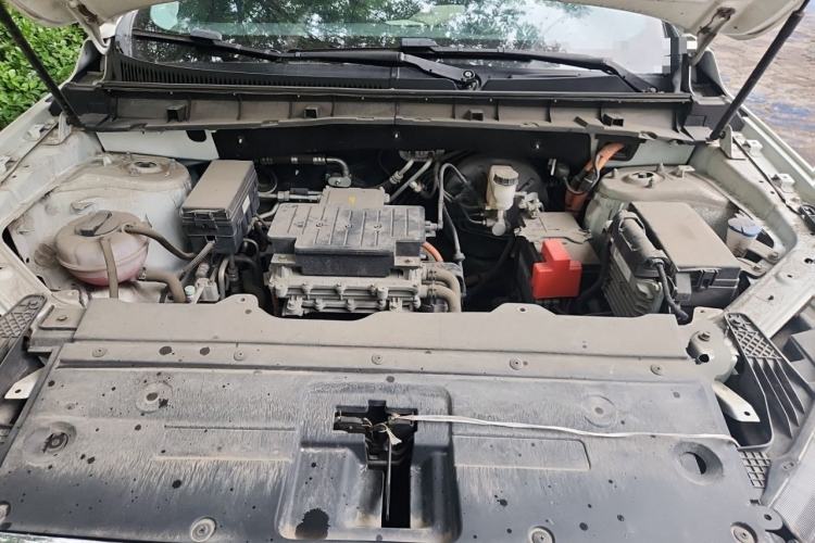 Used Hongqi E-HS3 2019 Zhilian Qiyue Two-Wheel Drive Version Engine Bay
