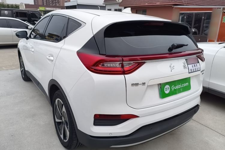 Used Hongqi E-HS3 2019 Zhilian Qiyue Two-Wheel Drive Version Exterior 2