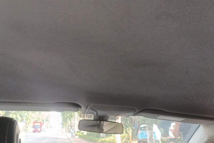 Used Hongqi E-HS3 2019 Zhilian Qiyue Two-Wheel Drive Version Headliner