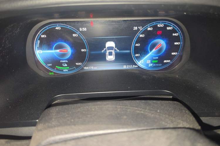 Used Hongqi E-HS3 2019 Zhilian Qiyue Two-Wheel Drive Version Instrument Cluster