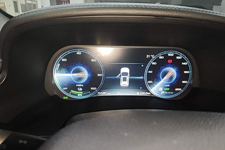Used Hongqi E-HS3 2019 Zhilian Qiyue Two-Wheel Drive Version Instrument Cluster