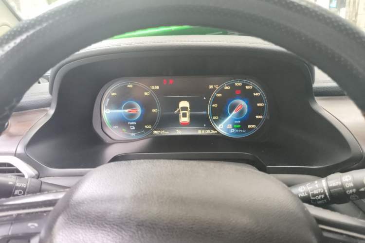 Used Hongqi E-HS3 2019 Zhilian Qiyue Two-Wheel Drive Version Instrument Cluster