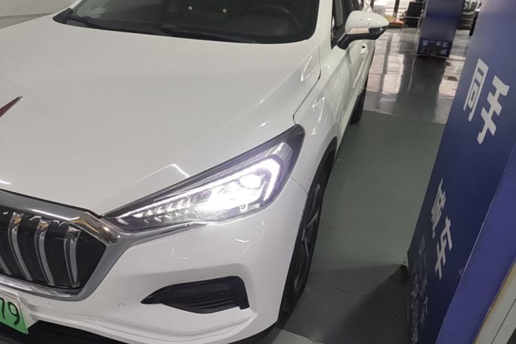 Used Hongqi E-HS3 2019 Zhilian Qiyue Two-Wheel Drive Version Left Front Headlight