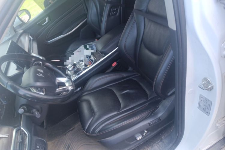 Used Hongqi E-HS3 2019 Zhilian Qiyue Two-Wheel Drive Version Left Front Seat