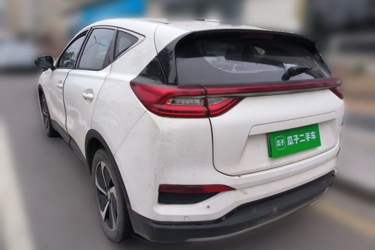Used Hongqi E-HS3 2019 Zhilian Qiyue Two-Wheel Drive Version Rear Left 45 Deg