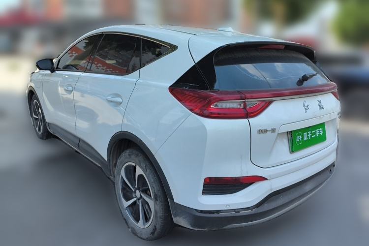 Used Hongqi E-HS3 2019 Zhilian Qiyue Two-Wheel Drive Version Rear Left 45 Deg
