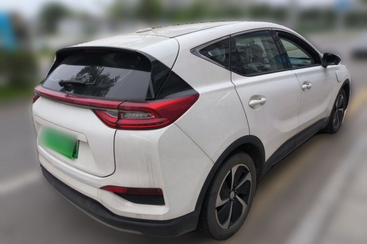 Used Hongqi E-HS3 2019 Zhilian Qiyue Two-Wheel Drive Version Rear Right 45 Deg