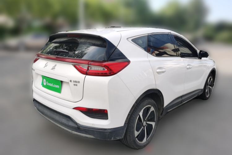 Used Hongqi E-HS3 2019 Zhilian Qiyue Two-Wheel Drive Version Rear Right 45 Deg