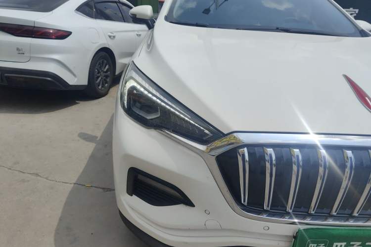 Used Hongqi E-HS3 2019 Zhilian Qiyue Two-Wheel Drive Version Right Front Headlight