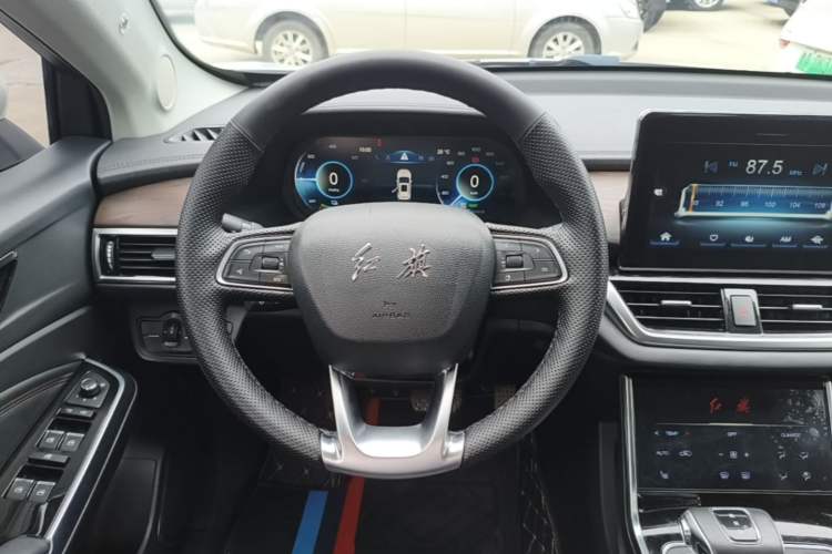 Used Hongqi E-HS3 2019 Zhilian Qiyue Two-Wheel Drive Version Steering Wheel