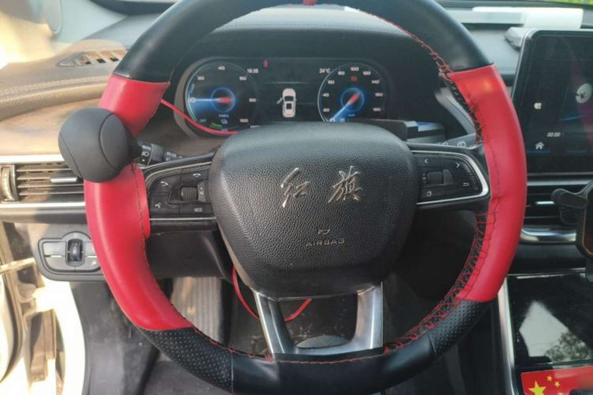 Used Hongqi E-HS3 2019 Zhilian Qiyue Two-Wheel Drive Version Steering Wheel