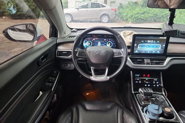 Used Hongqi E-HS3 2019 Zhilian Qiyue Two-Wheel Drive Version Steering Wheel