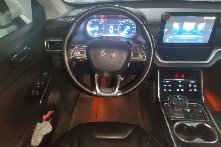 Used Hongqi E-HS3 2019 Zhilian Qiyue Two-Wheel Drive Version Steering Wheel