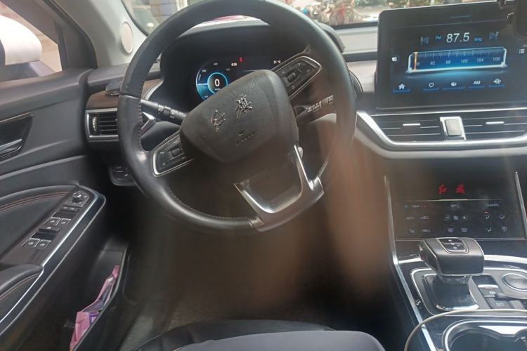 Used Hongqi E-HS3 2019 Zhilian Qiyue Two-Wheel Drive Version Steering Wheel