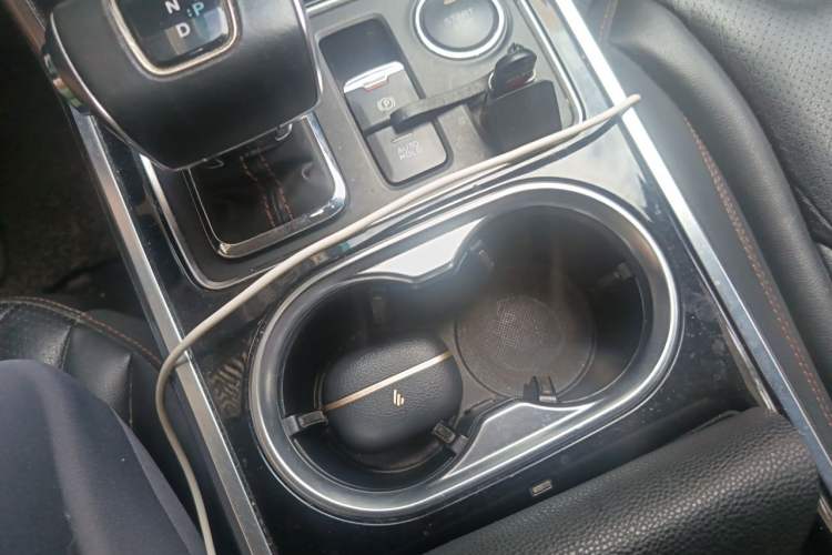 Used Hongqi E-HS3 2019 Zhilian Qiyue Two-Wheel Drive Version Vehicle Key