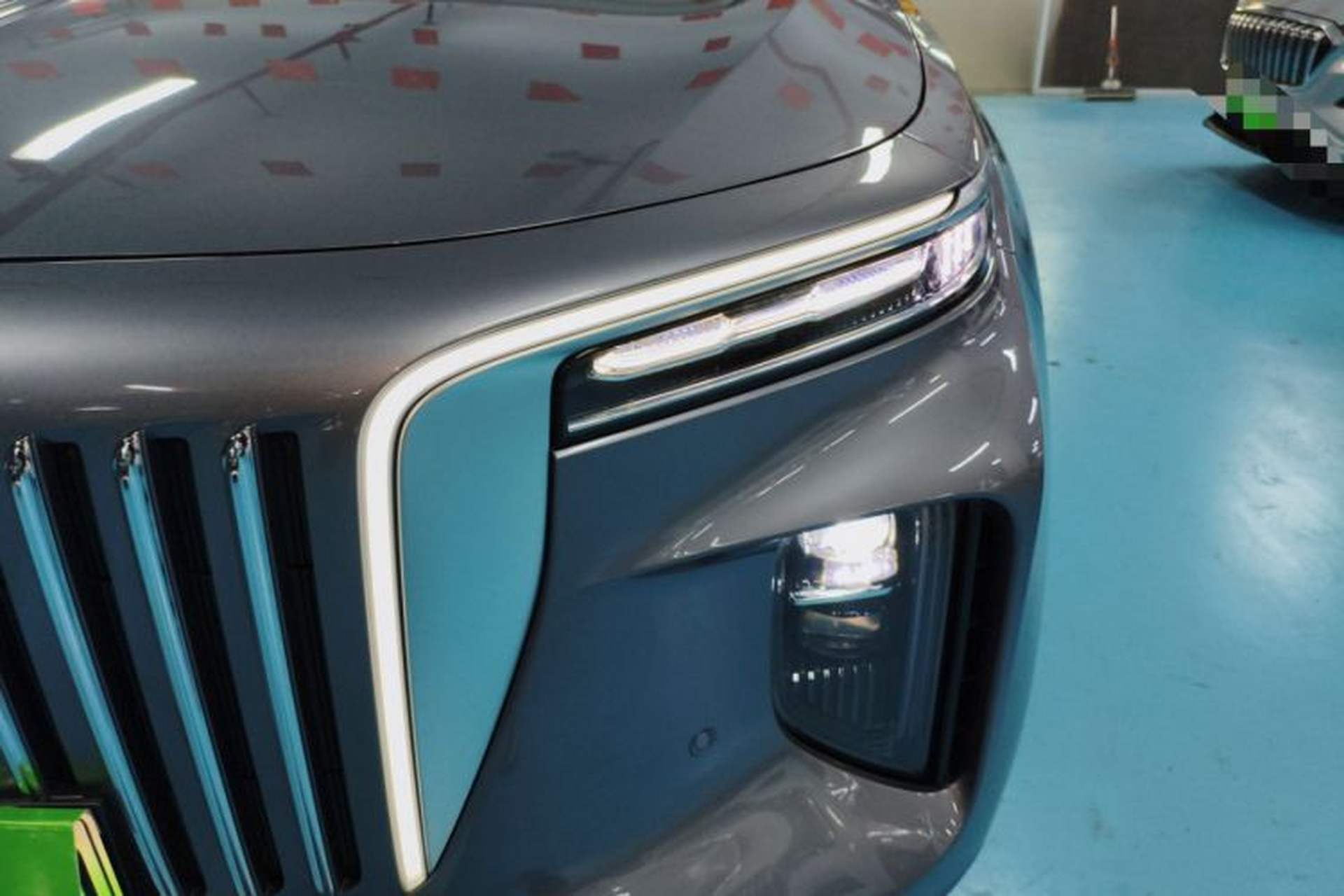 Used Hongqi E-HS9 2022 690 km Range Flagship Edition Six Seats Left Front Headlight