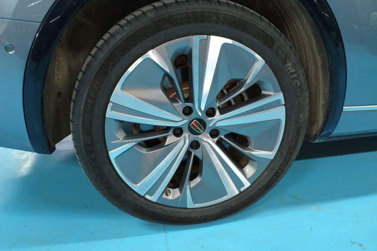 Used Hongqi E-HS9 2022 690 km Range Flagship Edition Six Seats Right Rear Wheel Hub