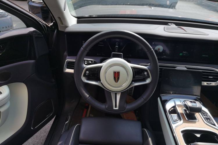 Used Hongqi E-HS9 2021 460 km Range Flagship Edition Six-Seater Steering Wheel