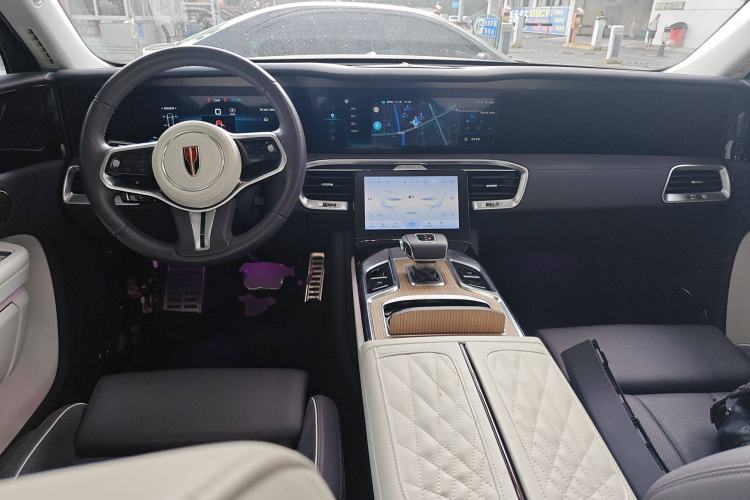 Used Hongqi E-HS9 2021 460 km Range Flagship Edition Six-Seater Center Console