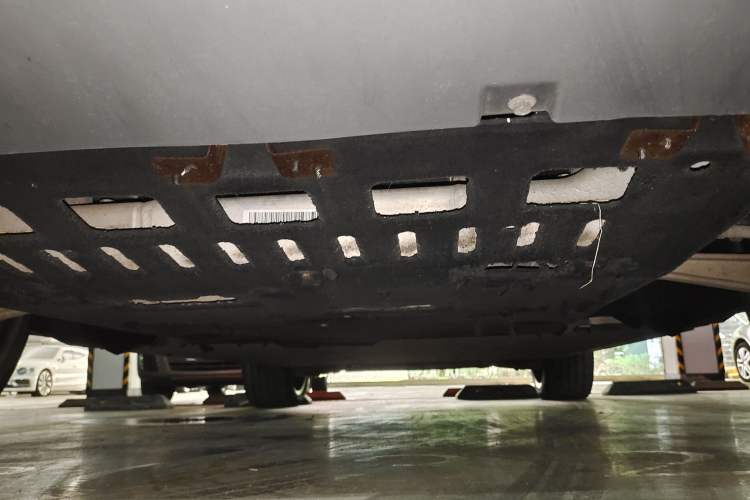 Used Hongqi E-HS9 2021 510 km Flagship Edition Four Seats Chassis Front