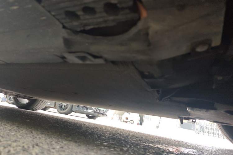Used Hongqi E-HS9 2021 460 km Range Flagship Edition Six-Seater Chassis Front Right