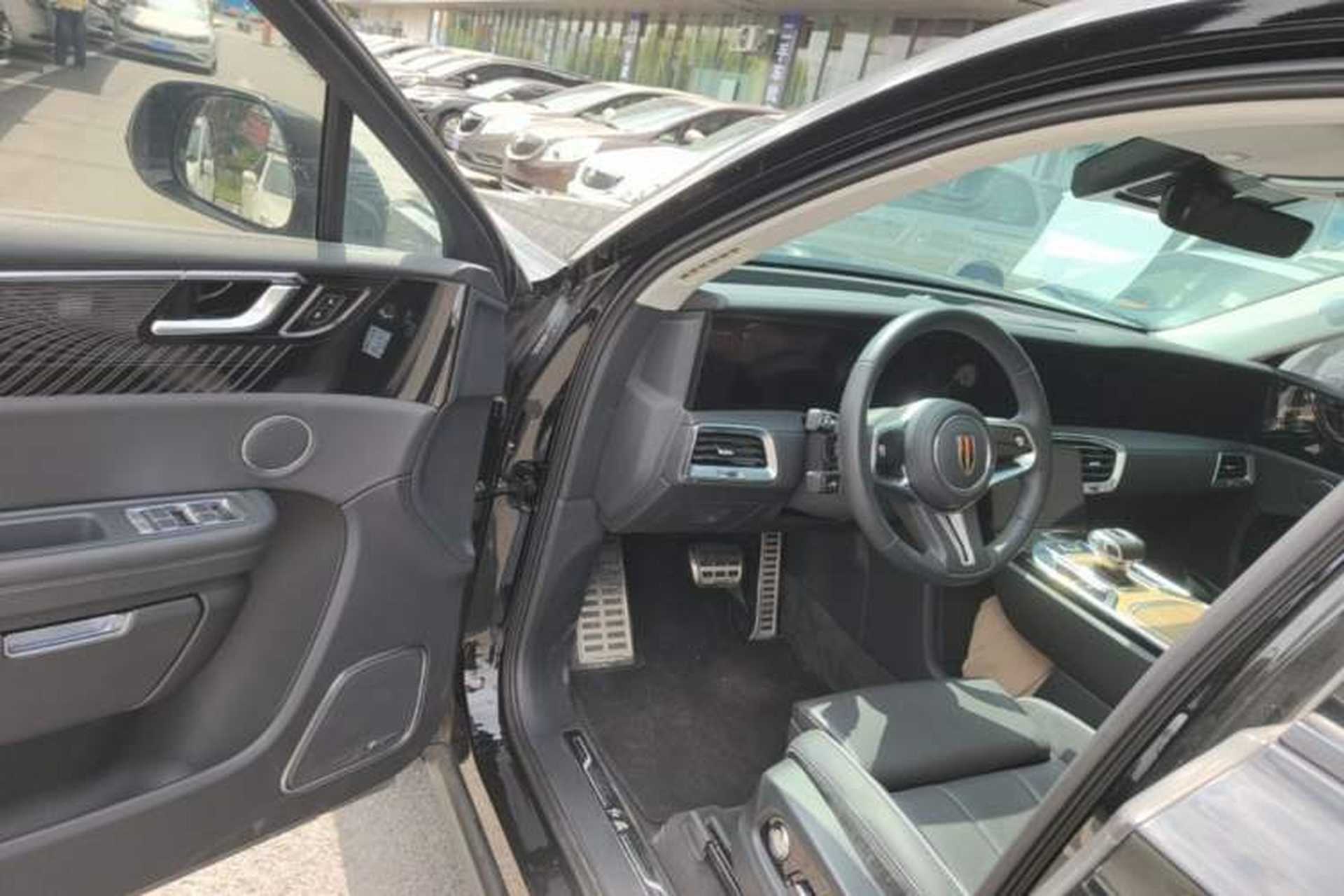 Used Hongqi E-HS9 2021 460 km Range Flagship Edition Six-Seater Driver Seat