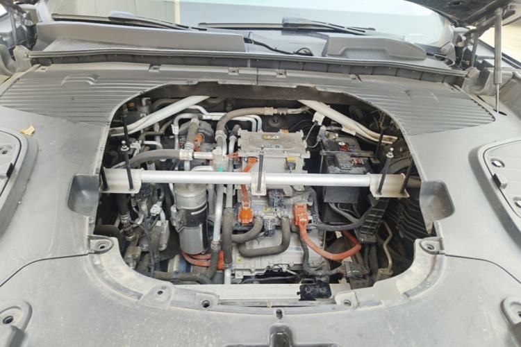Used Hongqi E-HS9 2021 460 km Range Flagship Edition Six-Seater Engine Bay
