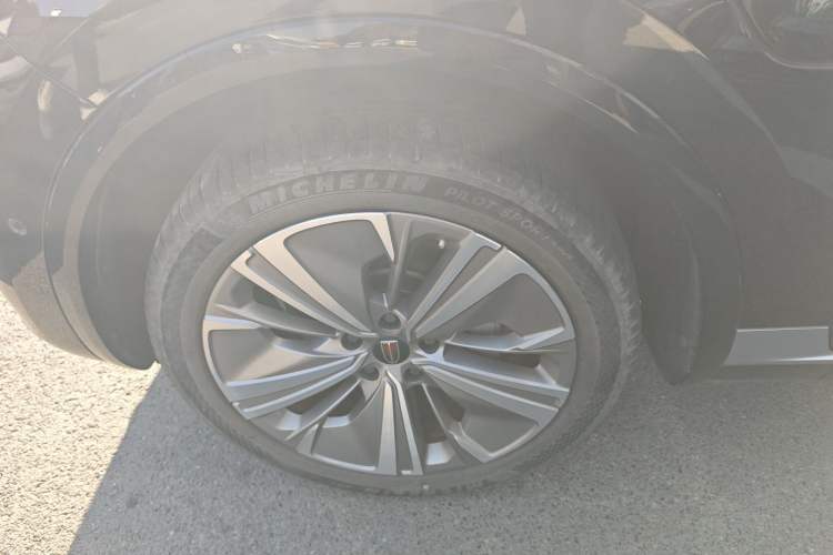 Used Hongqi E-HS9 2021 460 km Range Flagship Edition Six-Seater Exterior 3