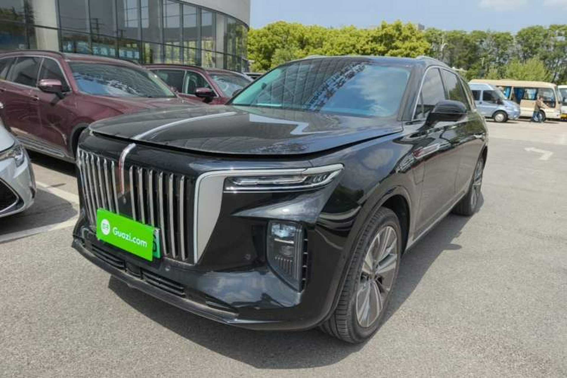 Used Hongqi E-HS9 2021 460 km Range Flagship Edition Six-Seater Front Left 45 Deg