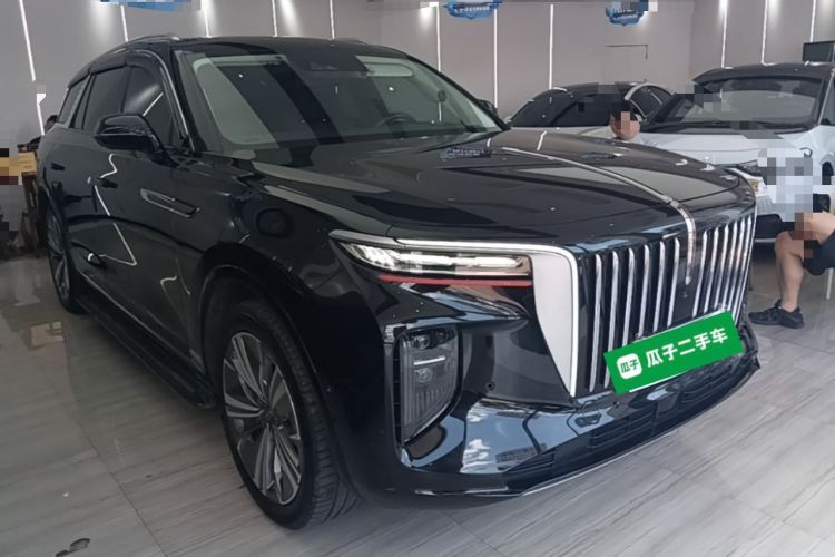 Used Hongqi E-HS9 2021 510 km Range Flagway Edition Six Seats Front Right 45 Deg