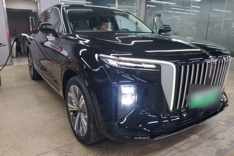 Used Hongqi E-HS9 2021 460 km Range Flagship Edition Six-Seater Front Right 45 Deg
