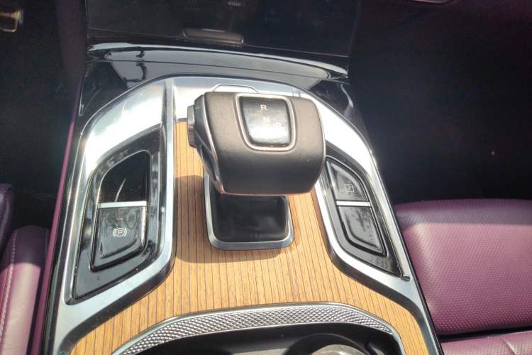 Used Hongqi E-HS9 2021 460 km Range Flagship Edition Six-Seater Gear Lever
