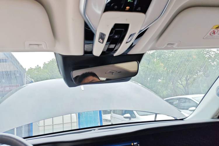 Used Hongqi E-HS9 2021 460 km Range Flagship Edition Six-Seater Headliner