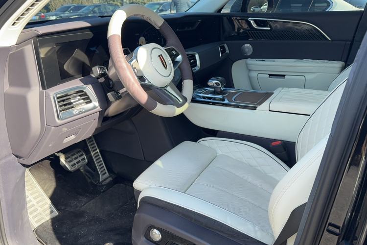 Used Hongqi E-HS9 2021 510 km Flagship Edition Four Seats Interior 1