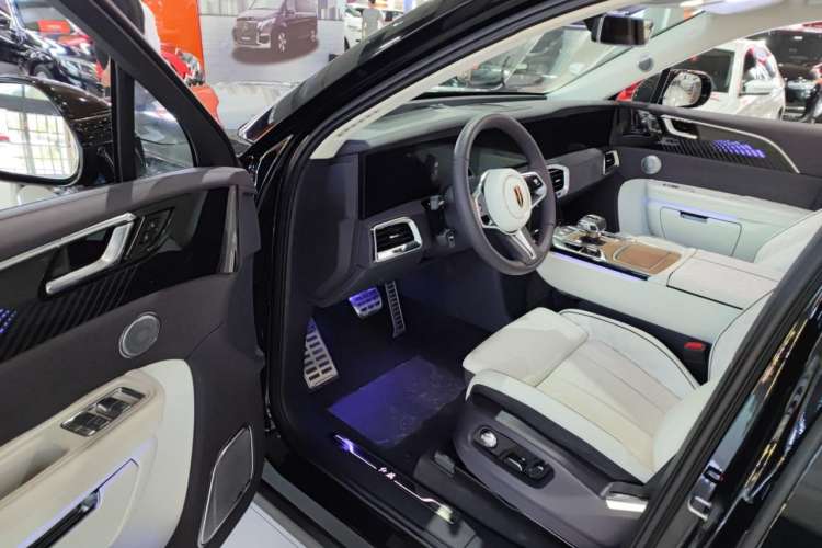 Used Hongqi E-HS9 2021 510 km Flagship Edition Four Seats Interior 2