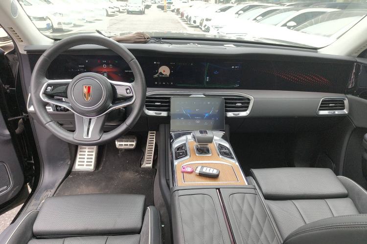 Used Hongqi E-HS9 2021 460 km Range Flagship Edition Six-Seater Interior 2