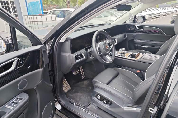 Used Hongqi E-HS9 2021 460 km Range Flagship Edition Six-Seater Interior 3