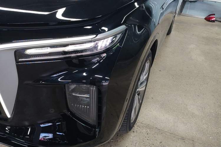 Used Hongqi E-HS9 2021 460 km Range Flagship Edition Six-Seater Left Front Headlight