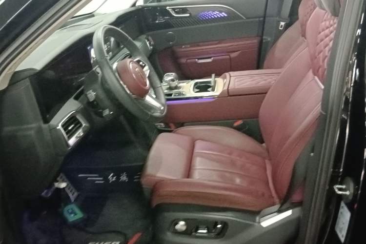 Used Hongqi E-HS9 2021 510 km Range Flagway Edition Six Seats Left Front Seat