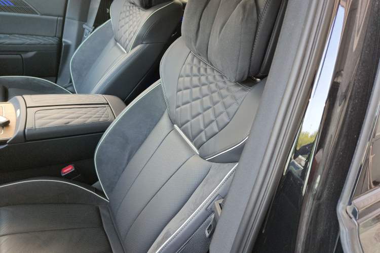 Used Hongqi E-HS9 2021 460 km Range Flagship Edition Six-Seater Left Front Seat