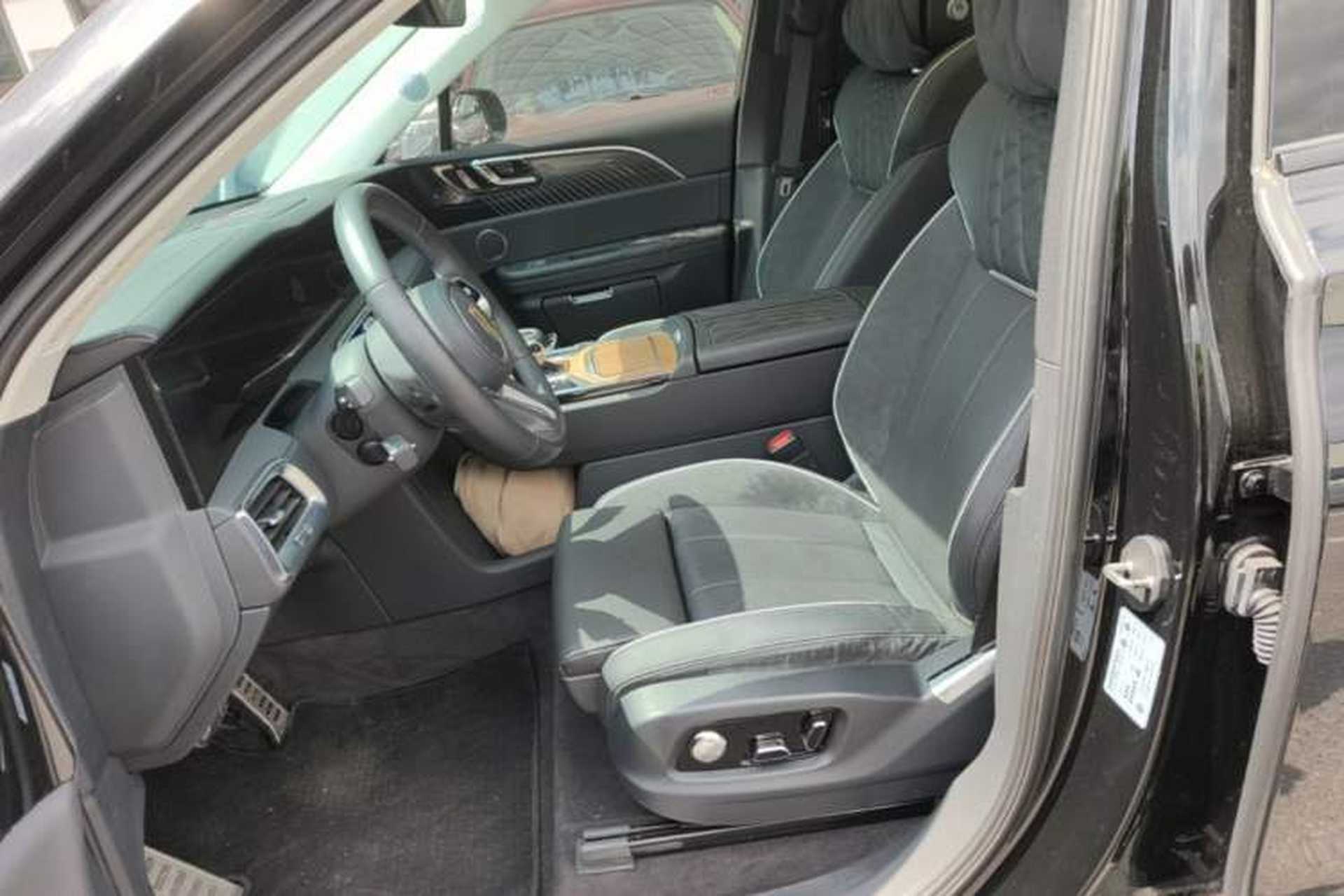 Used Hongqi E-HS9 2021 460 km Range Flagship Edition Six-Seater Left Front Seat