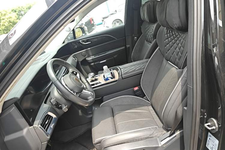Used Hongqi E-HS9 2021 460 km Range Flagship Edition Six-Seater Left Front Seat